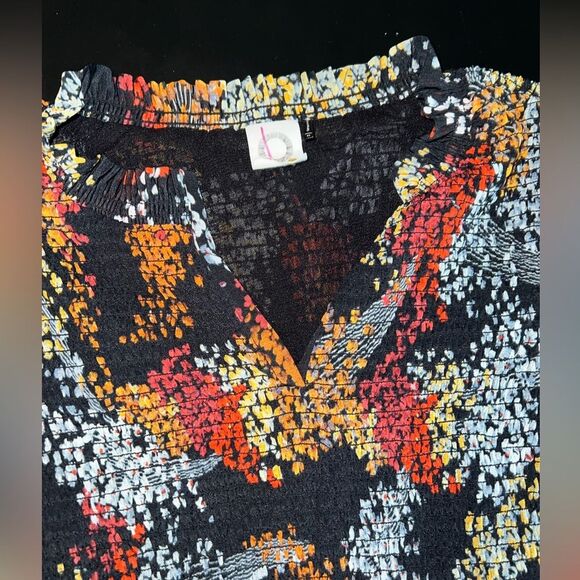 Anthropologie Akemi + Kim Adria Smocked Blouse Top with Abstract Florals Size XS - Picture 4 of 8